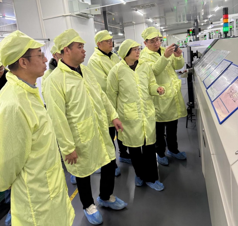 东航资产领导莅临合众思壮考察交流 深化技术转让合作共谋发展新篇